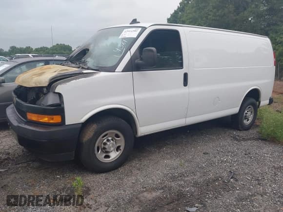 ✅ 2022 Chevrolet Express Cargo • VIN: 1GCWGAFP4N1214894 • Lot: 42914381. Listed on IAAI with Not provided. Free auction sales archive from the USA and detailed vehicle history report at DreamBid. Image 2.