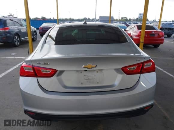 2016 Chevrolet Malibu LS с VIN 1G1ZC5ST4GF288222, выставлен на аукционе IAAI как лот 42655243 с пробегом 85 187 миль миль и . История ставок и продаж доступна на DreamBid. Изображение 16.