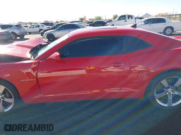 ✅ 2010 Chevrolet Camaro 2SS • VIN: 2G1FK1EJ2A9164135 • Лот: 43607340. Опубликован ранее на IAAI с пробегом 107 691 миль. Бесплатный доступ к архиву аукционных продаж из США и подробный отчёт об истории автомобиля на DreamBid. Изображение 14.