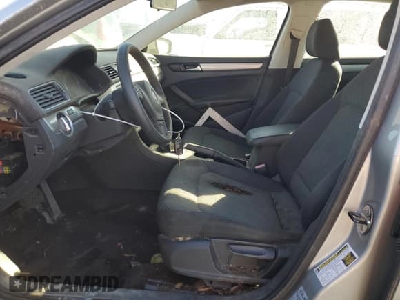 ✅ 2013 Volkswagen Passat Wolfsburg Edition • VIN: 1VWAP7A30DC060010 • Lot: 88484625. Listed on Copart with 114,561 mi. Free auction sales archive from the USA and detailed vehicle history report at DreamBid. Image 7.