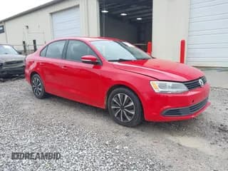 ✅ 2012 Volkswagen Jetta SE • VIN: 3VWDP7AJ3CM119284 • Lot: 43775282. Wystawiony na IAAI z przebiegiem 172 632 mil. Bezpłatny archiwum sprzedaży aukcyjnych z USA i szczegółowy raport historii pojazdu na DreamBid. Zdjęcie 1.
