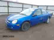 2004 Dodge Neon SXT z VIN 1B3ES56C74D528116, wystawiony jako IAAI lot #42239648 z przebiegiem 202 495 mil mil oraz . Historia ofert i sprzedaży dostępna na DreamBid. Obrazek 2.