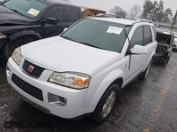 ✅ 2006 Saturn VUE • VIN: 5GZCZ53426S895629 • Lot: 41567279. Wystawiony na IAAI z przebiegiem 157 126 mil. Bezpłatny archiwum sprzedaży aukcyjnych z USA i szczegółowy raport historii pojazdu na DreamBid. Zdjęcie 2.
