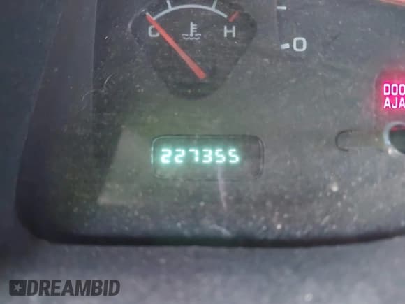 ✅ 2003 Dodge Dakota SLT • VIN: 1D7HL48N13S294573 • Lot: 41291127. Wystawiony na IAAI z przebiegiem 227 355 mil. Bezpłatny archiwum sprzedaży aukcyjnych z USA i szczegółowy raport historii pojazdu na DreamBid. Zdjęcie 15.