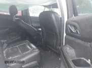 ✅ 2018 GMC Acadia SLT • VIN: 1GKKNULS5JZ249149 • Lot: 42453033. Listed on IAAI with 118,597 mi. Free auction sales archive from the USA and detailed vehicle history report at DreamBid. Image 8.