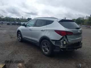 2017 Hyundai Santa Fe 2.4L с VIN 5XYZUDLB8HG497191, выставлен на аукционе IAAI как лот 43294144 с пробегом 110 702 миль миль и . История ставок и продаж доступна на DreamBid. Изображение 3.