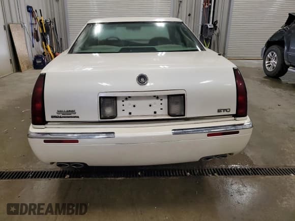 ✅ 1998 Cadillac Eldorado Touring • VIN: 1G6ET1291TU618488 • Lot: 65851485. Listed on Copart with 120,718 mi. Free auction sales archive from the USA and detailed vehicle history report at DreamBid. Image 6.