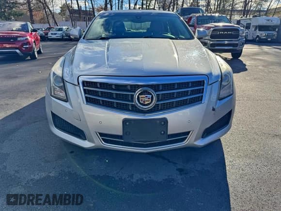 ✅ 2014 Cadillac ATS Luxury AWD • VIN: 1G6AH5RX8E0194233 • Lot: 95146525. Wystawiony na Copart z przebiegiem 127 544 mil. Bezpłatny archiwum sprzedaży aukcyjnych z USA i szczegółowy raport historii pojazdu na DreamBid. Zdjęcie 5.