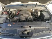 ✅ 2011 Chevrolet Suburban LT • VIN: 1GNSKJE38BR393764 • Lot: 72767814. Wystawiony na Copart z przebiegiem 314 032 mil. Bezpłatny archiwum sprzedaży aukcyjnych z USA i szczegółowy raport historii pojazdu na DreamBid. Zdjęcie 12.