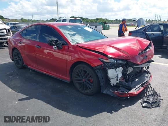 ✅ 2025 Toyota Camry SE • VIN: 4T1DAACK0SU088444 • Lot: 43533232. Listed on IAAI with 43,303 mi. Free auction sales archive from the USA and detailed vehicle history report at DreamBid. Image 1.
