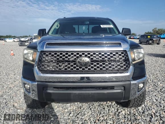 ✅ 2018 Toyota Tundra SR • VIN: 5TFUW5F15JX735627 • Lot: 62729305. Listed on Copart with 66,330 mi. Free auction sales archive from the USA and detailed vehicle history report at DreamBid. Image 5.