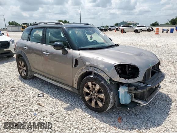 ✅ 2017 MINI Countryman Cooper • VIN: WMZYS7C30H3E07020 • Lot: 59914905. Listed on Copart with 66,605 mi. Free auction sales archive from the USA and detailed vehicle history report at DreamBid. Image 4.