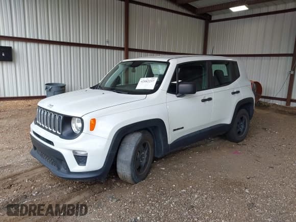 ✅ 2020 Jeep Renegade Sport • VIN: ZACNJAABXLPL05641 • Lot: 42882257. Wystawiony na IAAI z przebiegiem 77 695 mil. Bezpłatny archiwum sprzedaży aukcyjnych z USA i szczegółowy raport historii pojazdu na DreamBid. Zdjęcie 2.