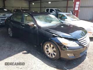 2011 Hyundai Genesis с VIN KMHGC4DE9BU139117, выставлен на аукционе IAAI как лот 42782673 с пробегом 150 640 миль миль и . История ставок и продаж доступна на DreamBid. Изображение 1.