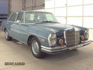 ✅ 1972 Mercedes-Benz 280 • VIN: XXX1086712015098 • Лот: 93092255. Опубликован ранее на Copart с пробегом 73 981 миль. Бесплатный доступ к архиву аукционных продаж из США и подробный отчёт об истории автомобиля на DreamBid. Изображение 2.