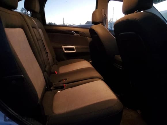 ✅ 2014 Chevrolet Captiva Sport LS • VIN: 3GNAL2EK4ES649891 • Lot: 81061434. Wystawiony na Copart z przebiegiem 112 074 mil. Bezpłatny archiwum sprzedaży aukcyjnych z USA i szczegółowy raport historii pojazdu na DreamBid. Zdjęcie 11.