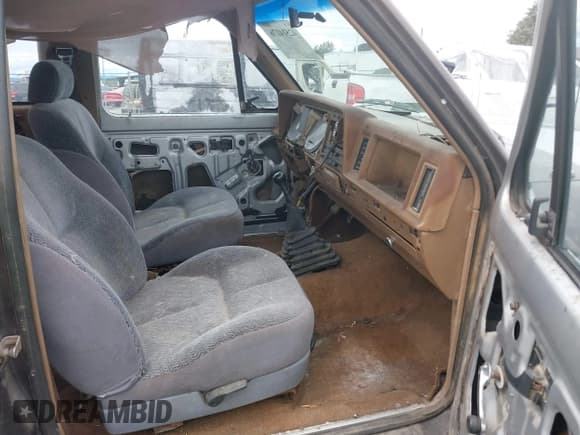 ✅ 1988 Ford Ranger • VIN: 1FTCR15T8JPA26107 • Lot: 42514176. Listed on IAAI with 253,740 mi. Free auction sales archive from the USA and detailed vehicle history report at DreamBid. Image 5.