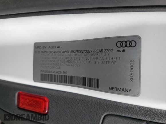 ✅ 2018 Audi A4 Premium • VIN: WAUKMAF48JA234165 • Lot: 89693785. Listed on Copart with 71,150 mi. Free auction sales archive from the USA and detailed vehicle history report at DreamBid. Image 12.