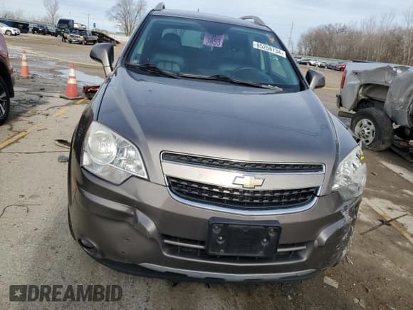 ✅ 2012 Chevrolet Captiva Sport LT • VIN: 3GNAL3E52CS606910 • Lot: 85258734. Wystawiony na Copart z przebiegiem 72 170 mil. Bezpłatny archiwum sprzedaży aukcyjnych z USA i szczegółowy raport historii pojazdu na DreamBid. Zdjęcie 5.