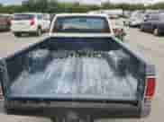 1990 Chevrolet S-10 z VIN 1GCCS14E7L2150795, wystawiony jako Copart lot #71732124 z przebiegiem 138 555 mil mil oraz Szkoda całkowita • Salvage title. Historia ofert i sprzedaży dostępna na DreamBid. Obrazek 10.
