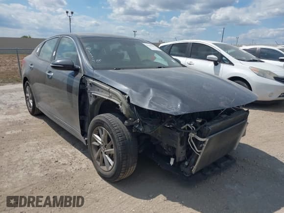 ✅ 2019 Kia Optima LX • VIN: 5XXGT4L39KG325914 • Lot: 43282601. Wystawiony na IAAI z przebiegiem 225 000 mil. Bezpłatny archiwum sprzedaży aukcyjnych z USA i szczegółowy raport historii pojazdu na DreamBid. Zdjęcie 1.