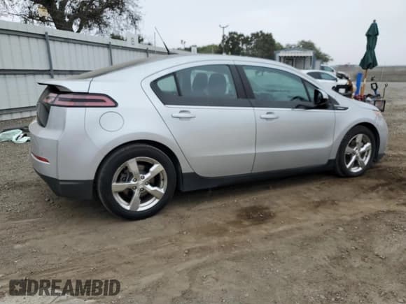 ✅ 2011 Chevrolet Volt • VIN: 1G1RD6E40BU103921 • Лот: 73876544. Опубликован ранее на Copart с пробегом 127 382 миль. Бесплатный доступ к архиву аукционных продаж из США и подробный отчёт об истории автомобиля на DreamBid. Изображение 3.