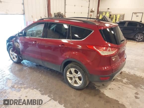 ✅ 2016 Ford Escape SE • VIN: 1FMCU9G96GUB81842 • Lot: 41942182. Wystawiony na IAAI z przebiegiem 207 112 mil. Bezpłatny archiwum sprzedaży aukcyjnych z USA i szczegółowy raport historii pojazdu na DreamBid. Zdjęcie 3.