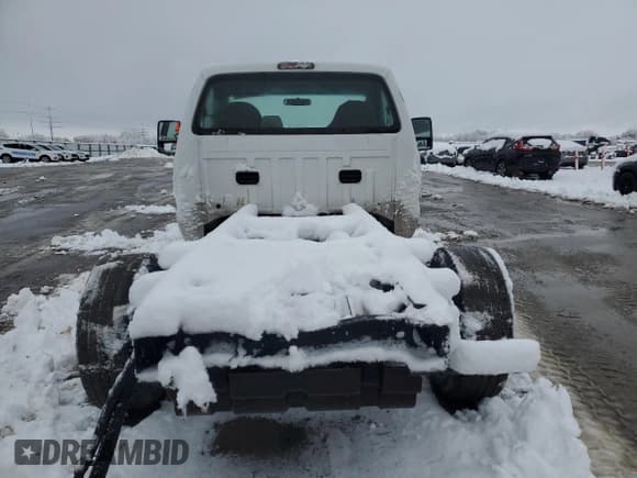 ✅ 2008 Ford F-350 XL • VIN: 1FDSF34518ED31999 • Лот: 43069015. Опубликован ранее на Copart с пробегом 274 981 миль. Бесплатный доступ к архиву аукционных продаж из США и подробный отчёт об истории автомобиля на DreamBid. Изображение 11.