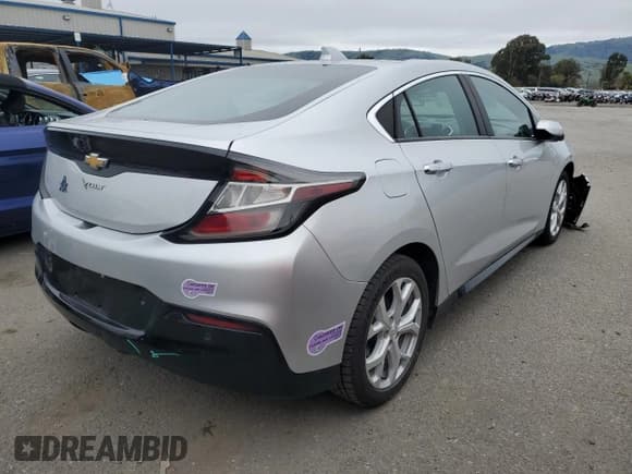 ✅ 2019 Chevrolet Volt Premier • VIN: 1G1RD6S50KU117461 • Lot: 44994414. Wystawiony na Copart z przebiegiem 96 375 mil. Bezpłatny archiwum sprzedaży aukcyjnych z USA i szczegółowy raport historii pojazdu na DreamBid. Zdjęcie 3.