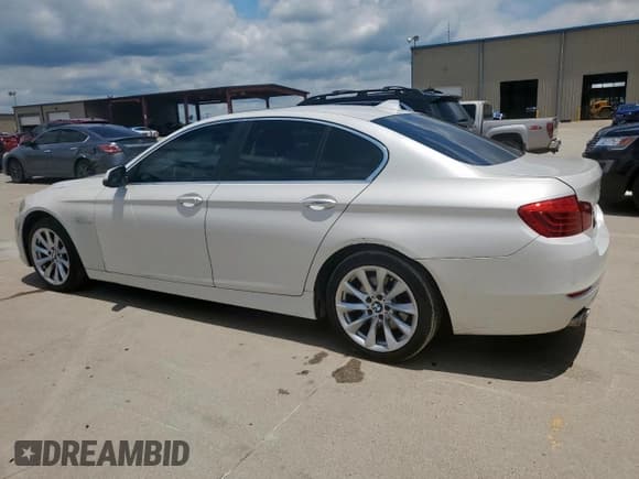 ✅ 2014 BMW 5 Series 535d • VIN: WBAXA5C53ED690596 • Лот: 58546325. Опубликован ранее на Copart с пробегом 178 925 миль. Бесплатный доступ к архиву аукционных продаж из США и подробный отчёт об истории автомобиля на DreamBid. Изображение 2.