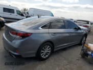 ✅ 2019 Hyundai Sonata SE • VIN: 5NPE24AF3KH808987 • Lot: 50166233. Listed on Copart with 37,642 mi. Free auction sales archive from the USA and detailed vehicle history report at DreamBid. Image 3.