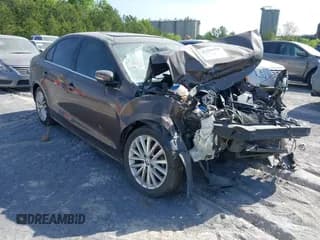 ✅ 2011 Volkswagen Jetta SEL • VIN: 3VWLX7AJ1BM368760 • Lot: 41259990. Listed on IAAI with Not provided. Free auction sales archive from the USA and detailed vehicle history report at DreamBid. Image 1.