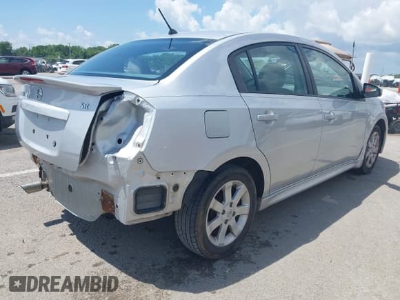 ✅ 2011 Nissan Sentra S • VIN: 3N1AB6AP0BL680956 • Lot: 42743664. Listed on IAAI with 159,125 mi. Free auction sales archive from the USA and detailed vehicle history report at DreamBid. Image 4.