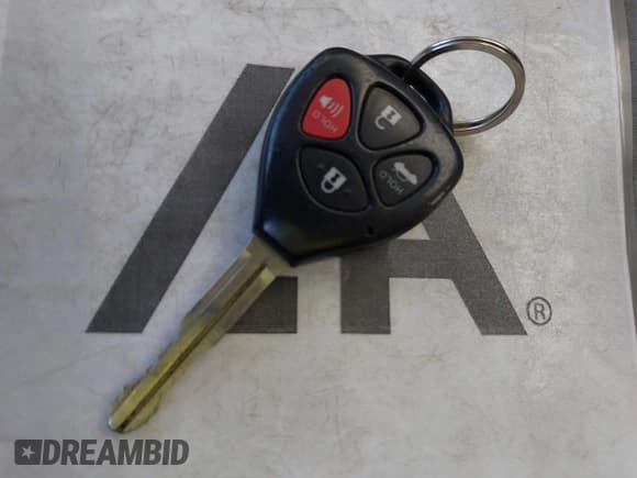 ✅ 2010 Toyota Corolla LE • VIN: 2T1BU4EEXAC389164 • Lot: 43478640. Wystawiony na IAAI z przebiegiem 160 038 mil. Bezpłatny archiwum sprzedaży aukcyjnych z USA i szczegółowy raport historii pojazdu na DreamBid. Zdjęcie 11.