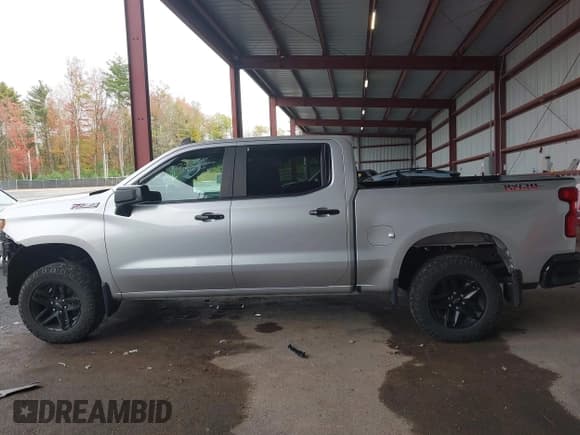 ✅ 2020 Chevrolet Silverado 1500 LT Trail Boss • VIN: 3GCPYFED7LG371985 • Lot: 43446408. Wystawiony na IAAI z przebiegiem 50 250 mil. Bezpłatny archiwum sprzedaży aukcyjnych z USA i szczegółowy raport historii pojazdu na DreamBid. Zdjęcie 14.