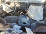 ✅ 1999 Chevrolet Suburban • VIN: 3GNGK26J6XG201502 • Лот: 89867585. Опубликован ранее на Copart с пробегом 198 342 миль. Бесплатный доступ к архиву аукционных продаж из США и подробный отчёт об истории автомобиля на DreamBid. Изображение 8.