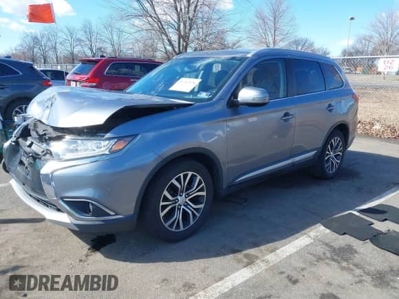 2017 Mitsubishi Outlander SE с VIN JA4AZ3A35HZ029290, выставлен на аукционе IAAI как лот 41747978 с пробегом 103 914 миль миль и . История ставок и продаж доступна на DreamBid. Изображение 2.