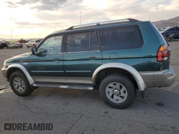 ✅ 2004 Mitsubishi Montero Sport XLS • VIN: JA4MT31R14J008416 • Лот: 76640614. Опубликован ранее на Copart с пробегом 193 957 миль. Бесплатный доступ к архиву аукционных продаж из США и подробный отчёт об истории автомобиля на DreamBid. Изображение 2.
