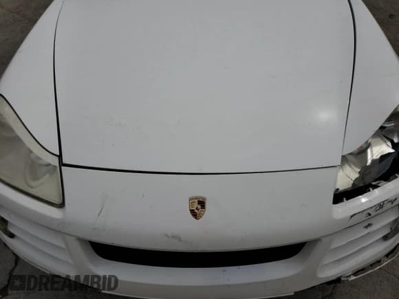 ✅ 2010 Porsche Cayenne • VIN: WP1AA2AP8ALA07107 • Lot: 55506275. Listed on Copart with Not provided. Free auction sales archive from the USA and detailed vehicle history report at DreamBid. Image 12.