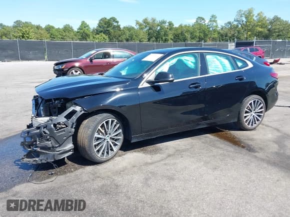 ✅ 2023 BMW 2 Series 228i • VIN: WBA53AK00P7M31999 • Lot: 43120174. Wystawiony na IAAI z przebiegiem 40 341 mil. Bezpłatny archiwum sprzedaży aukcyjnych z USA i szczegółowy raport historii pojazdu na DreamBid. Zdjęcie 17.