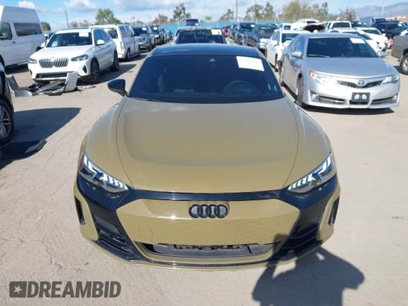 ✅ 2023 Audi e-tron GT Prestige • VIN: WAUEJBFWXP7006123 • Лот: 43752829. Опубликован ранее на IAAI с пробегом 14 351 миль. Бесплатный доступ к архиву аукционных продаж из США и подробный отчёт об истории автомобиля на DreamBid. Изображение 12.