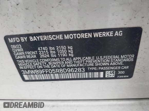✅ 2024 BMW 3 Series 330i xDrive • VIN: 3MW89FF05R8D96283 • Lot: 42264931. Listed on IAAI with Not provided. Free auction sales archive from the USA and detailed vehicle history report at DreamBid. Image 9.