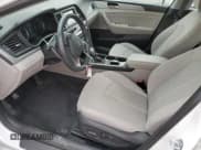 ✅ 2018 Hyundai Sonata Limited • VIN: 5NPE34AF9JH632801 • Лот: 46434793. Опубликован ранее на Copart с пробегом 84 730 миль. Бесплатный доступ к архиву аукционных продаж из США и подробный отчёт об истории автомобиля на DreamBid. Изображение 7.