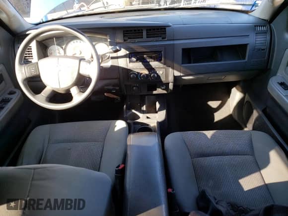 ✅ 2009 Dodge Dakota Bighorn/Lonestar • VIN: 1D7HW38PX9S811459 • Лот: 76593744. Размещён на Copart с пробегом 141 165 миль миль. Получите бесплатный доступ к архиву аукционных продаж из США и посмотрите подробный отчёт об истории автомобиля на DreamBid. Изображение 8.