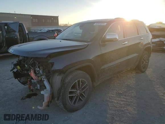 ✅ 2018 Jeep Grand Cherokee Limited • VIN: 1C4RJFBG4JC379635 • Lot: 92064605. Listed on Copart with 113,513 mi. Free auction sales archive from the USA and detailed vehicle history report at DreamBid. Image 1.