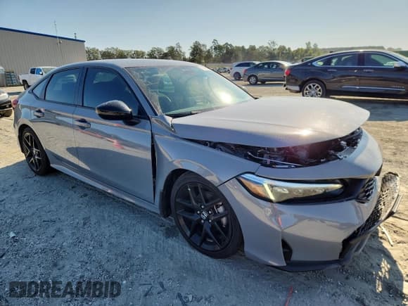 ✅ 2025 Honda Civic Sport • VIN: 2HGFE2F54SH583988 • Lot: 71877675. Listed on Copart with 5,736 mi. Free auction sales archive from the USA and detailed vehicle history report at DreamBid. Image 4.