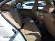 ✅ 2002 BMW 3 Series 325i • VIN: WBAEV33422KL74329 • Lot: 70757995. Wystawiony na Copart z przebiegiem 94 528 mil. Bezpłatny archiwum sprzedaży aukcyjnych z USA i szczegółowy raport historii pojazdu na DreamBid. Zdjęcie 10.