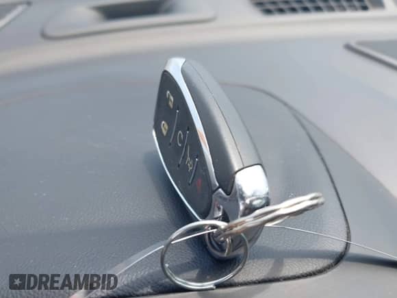 2022 Chevrolet Equinox Premier с VIN 3GNAXNEVXNS245560, выставлен на аукционе IAAI как лот 42694359 с пробегом 63 102 миль миль и . История ставок и продаж доступна на DreamBid. Изображение 11.