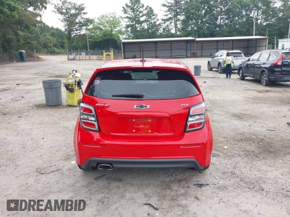 2020 Chevrolet Sonic Premier с VIN 1G1JF6SB5L4110309, выставлен на аукционе IAAI как лот 42639348 с пробегом 27 896 миль миль и . История ставок и продаж доступна на DreamBid. Изображение 16.