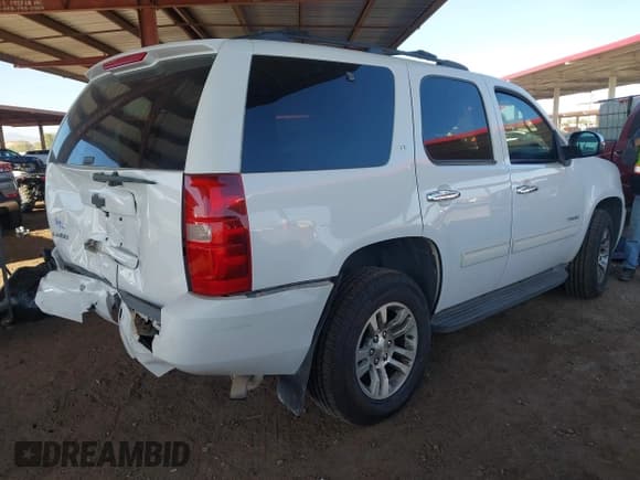 ✅ 2013 Chevrolet Tahoe LT • VIN: 1GNSKBE02DR379289 • Lot: 43664271. Listed on IAAI with 163,086 mi. Free auction sales archive from the USA and detailed vehicle history report at DreamBid. Image 4.